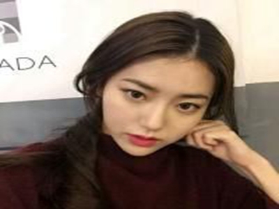 爸爸有力挺送女儿的背景故事,父爱如山，共筑舞蹈梦